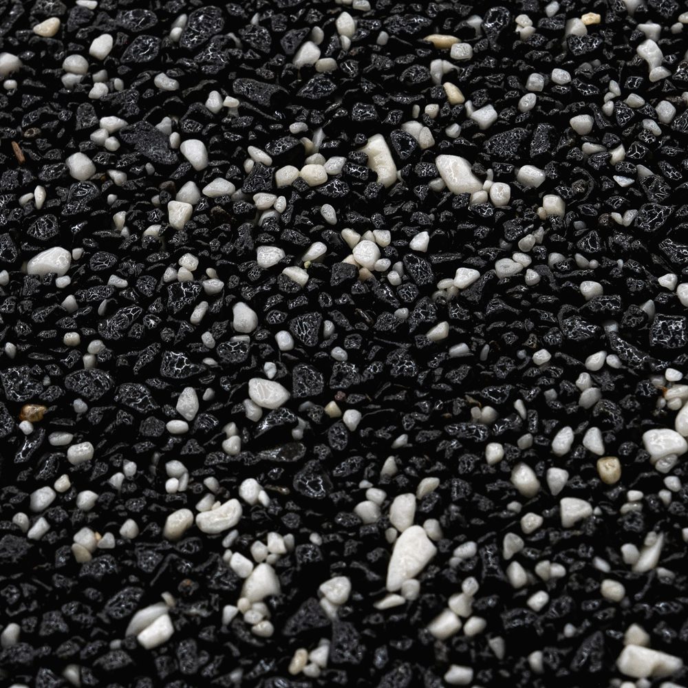 RAVELLO natural aggregate sample, close-up texture